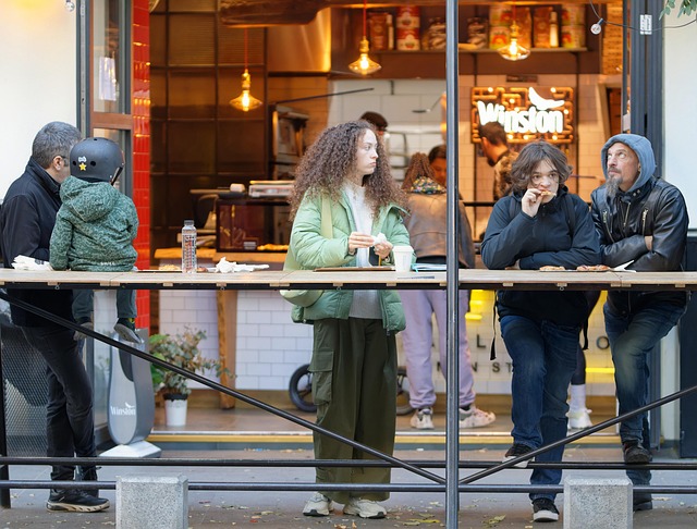 连锁经营标准化的难点在哪里?破解规模复制背后的隐性挑战 连锁经营标准化的难点在哪里?破解规模复制背后的隐性挑战