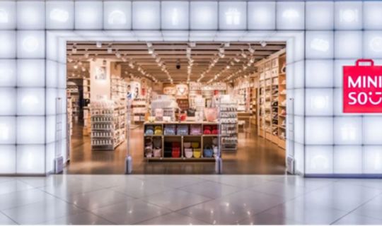 中国本土零售巨头63亿入主连锁超市：连锁行业的新动向与启示