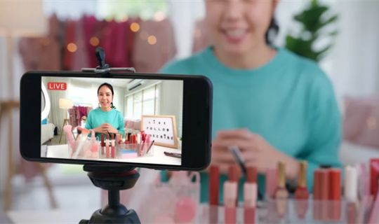 新零售：重构人货场，引领消费新风尚