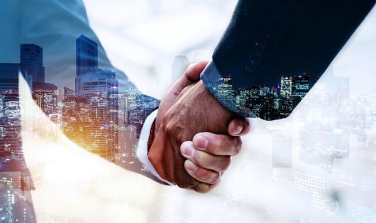 自己的品牌怎么开加盟（开放品牌加盟策略）