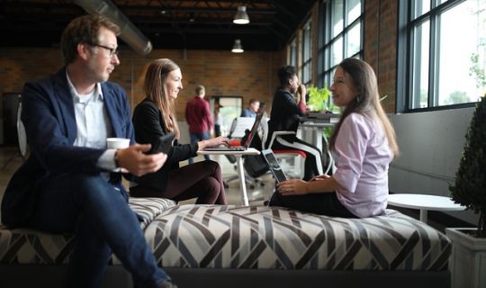 如何自己创立品牌并招募加盟商（品牌加盟招商）