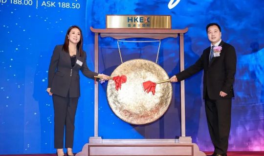 新式茶饮第六股来了！5月8日，沪上阿姨正式在港交所挂牌上市！