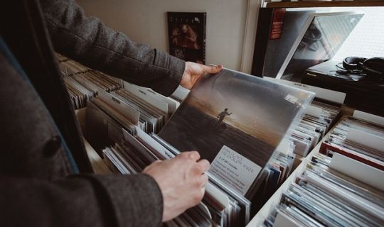 门店竞争对手从哪些方面分析？五大核心维度详解