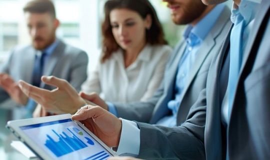 开连锁店如何经营与管理：全方位策略指南